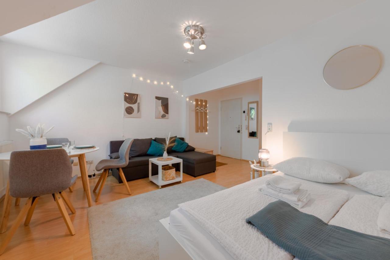 Stay Awesome - Schonfeld Apartment, Netflix Und Kostenloses Parken Kassel Exterior foto